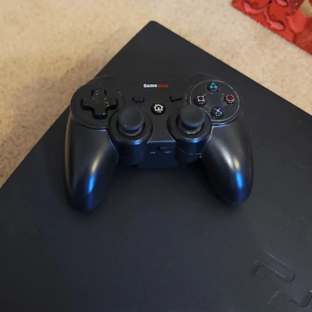 Playstation 3 console and remote